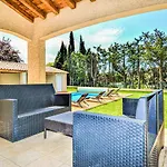 In Slaurent-la-vernede Holiday home