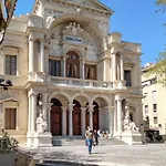 In Slaurent-la-vernede